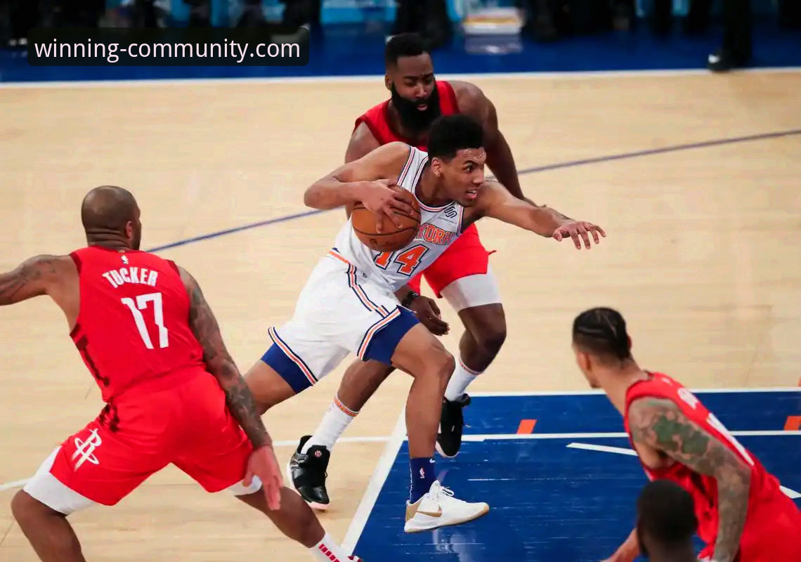 火箭vs尼克斯全面对比：NBA常规赛的压制力与冠军白菜网论坛讨论区的专业分析